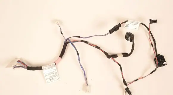 Peugeot 2008 I Rear door wiring loom 103820500G 103550500E