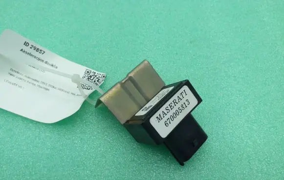 Maserati Levante Acceleration sensor 670005813 002455000115
