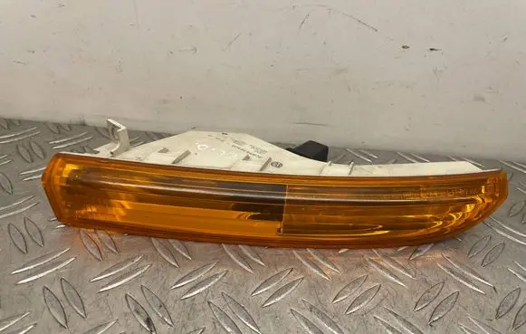 Volkswagen PASSAT CC Front indicator light 3C8953042A