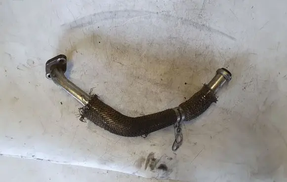 Land Rover Discovery 3 - LR3 Engine coolant pipe/hose NOCODE
