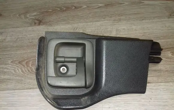 Volvo XC90 Engine bonnet (hood) release handle 30634786