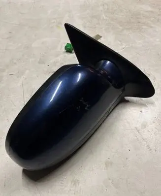 Volvo V70 Front door electric wing mirror E11015463 E1025463