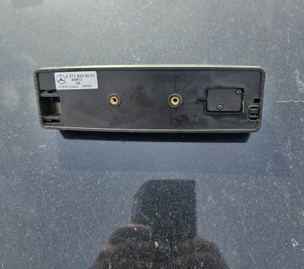 Mercedes-Benz E W211 Other center console (tunnel) element A2118200251 183322 03M12