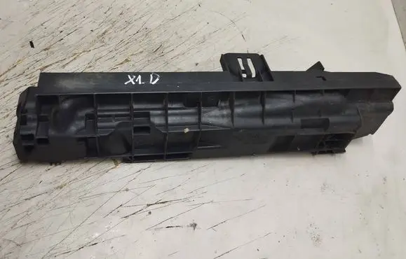 BMW X1 E84 Radiator mount bracket 17107524914 11074810