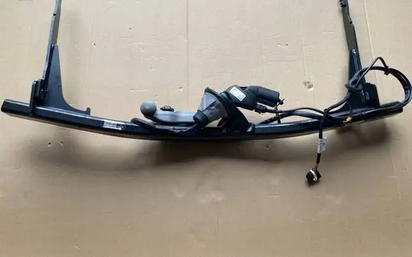 Volkswagen Tiguan Tow bar 571803881