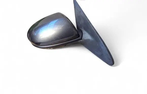 Front door electric wing mirror