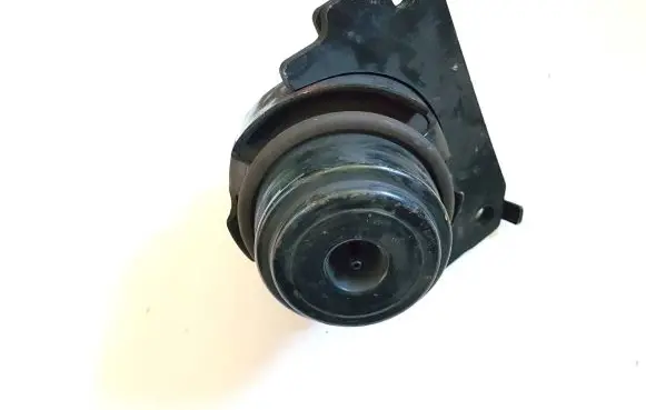 Toyota Land Cruiser (J120) Engine mount bracket 1236130050
