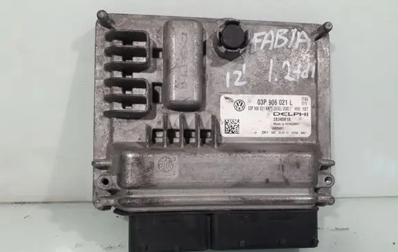 Skoda Fabia Mk2 (5J) Engine control unit/module 03P906021L 28345818 03P906021AN