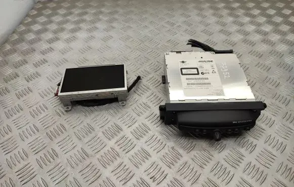 Mini Cooper Countryman R60 Radio/CD/DVD/GPS head unit 261190801 2611908 9354730