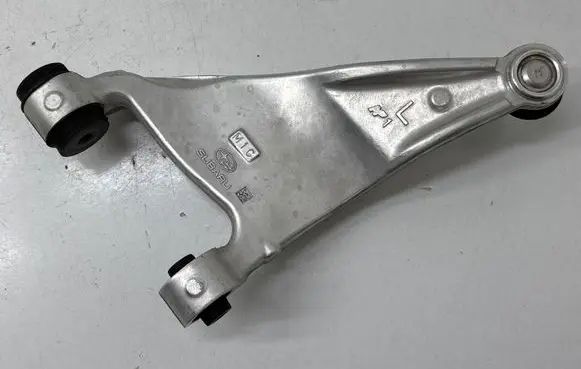 Rear upper control arm/wishbone