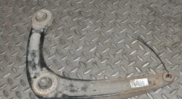 Peugeot 5008 Front lower control arm/wishbone