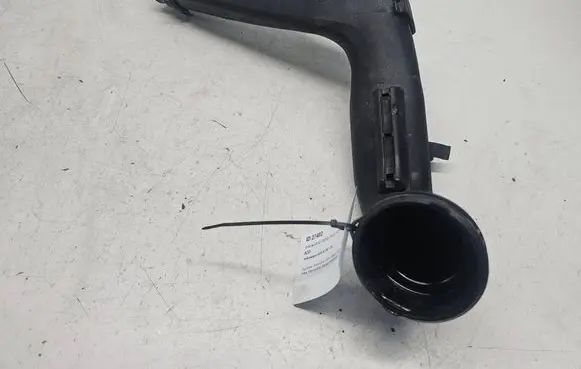 Volkswagen Golf IV Intercooler hose/pipe 1J0145762AT