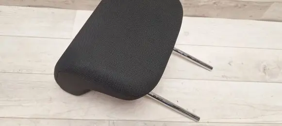Toyota Corolla Verso AR10 Rear seat headrest 