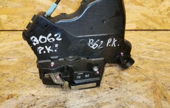 Toyota Hilux (AN10, AN20, AN30) Front door lock NL1 NL2 31FL