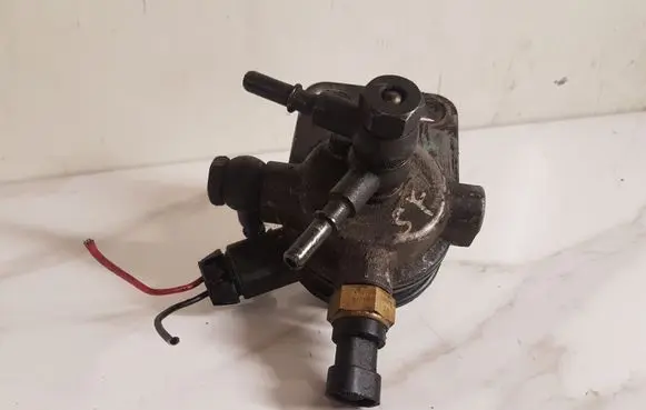 Hyundai Santa Fe Fuel filter housing 