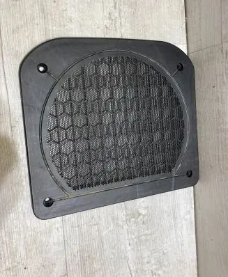 Mini One - Cooper F56 F55 Subwoofer grill/trim 9265331