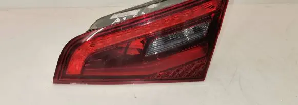 Audi A3 S3 8V Tailgate rear/tail lights 8V4945094A