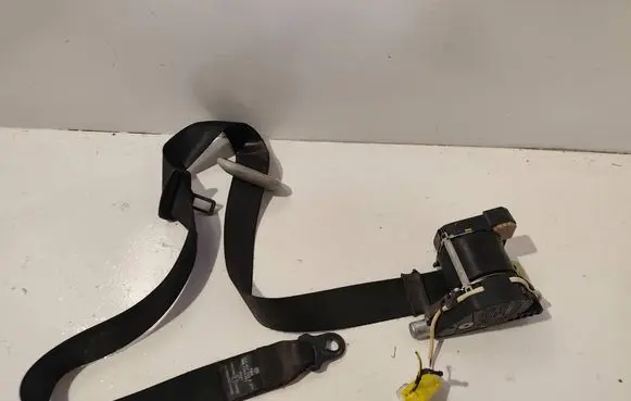Volkswagen Caddy Front seatbelt 2K0857805B