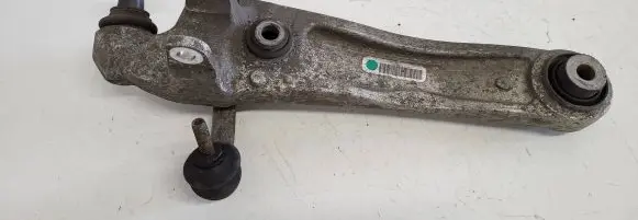 Jaguar XE Front control arm GX733C255