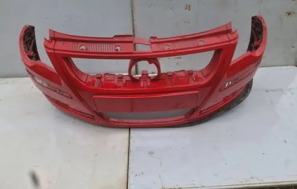 Volkswagen Polo IV 9N3 Front bumper 6Q08072210