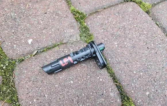 Opel Adam Oil pressure sensor 