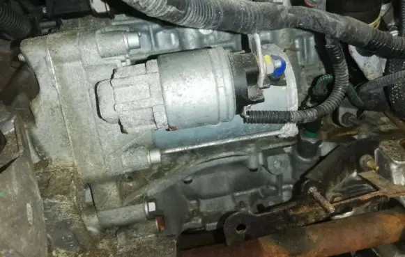 Peugeot 308 Starter motor