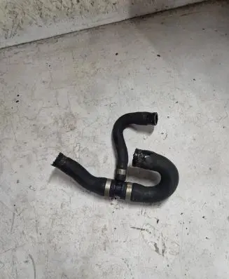 Mercedes-Benz Vito Viano W639 Engine coolant pipe/hose A6398328722