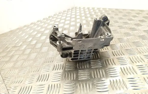 Peugeot Traveller Fuel filter bracket/mount holder 9804498180 V18F1823