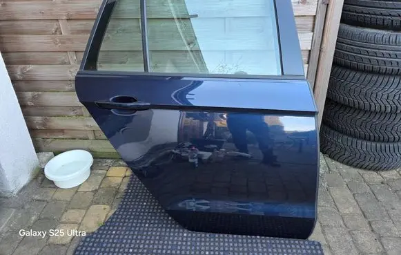 Volkswagen Golf Sportsvan Rear door LH5X