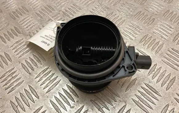Jaguar XE Mass air flow meter CPLA12B579AA