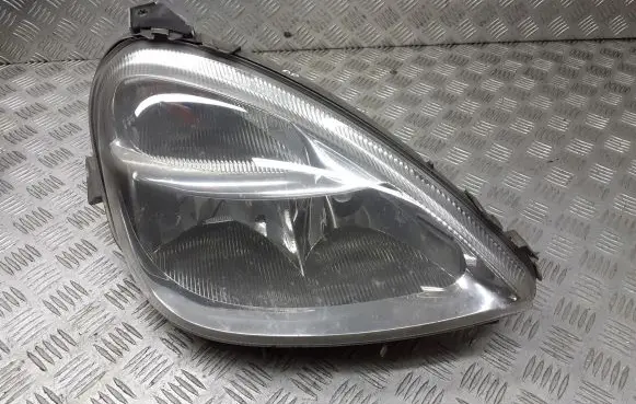 Mercedes-Benz A W168 Headlight/headlamp A1688201861