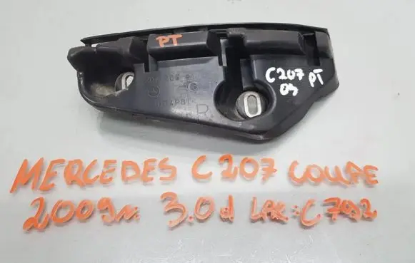Mercedes-Benz CLK C207 A207 Rear bumper mounting bracket A2078850465