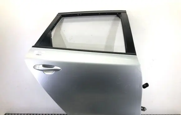 Rear door