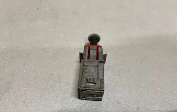 Opel Astra H Brake pedal sensor switch 13299720