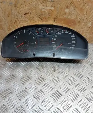 Audi A4 S4 B5 8D Speedometer (instrument cluster) 8D0919034B