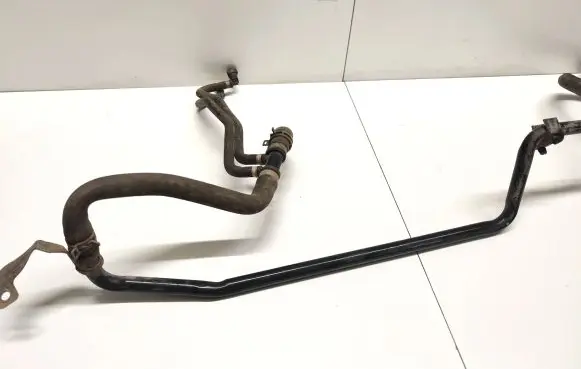 Mercedes-Benz GLS X166 Engine coolant pipe/hose