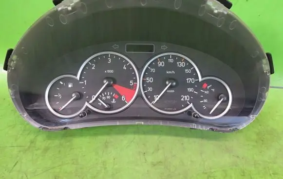 Peugeot 206 Speedometer (instrument cluster) 9651740680