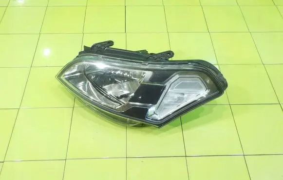 KIA Soul Headlight/headlamp PRZOD