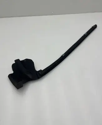Windshield trim