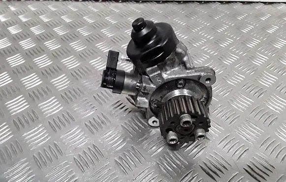Fuel injection high pressure pump