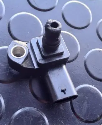 BMW 5 F10 F11 Air pressure sensor 7804742