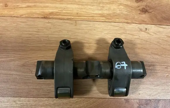Volkswagen PASSAT B6 Camshaft 038443H