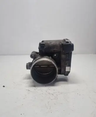 Volvo XC70 Throttle valve 8677866 02W103