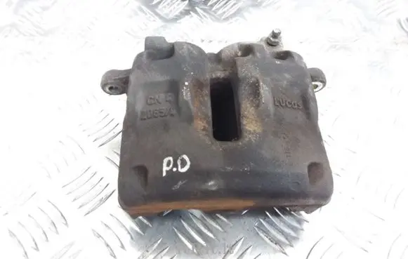 Land Rover Discovery Front brake caliper 20654