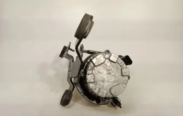 Volkswagen Crafter Electric auxiliary coolant/water pump 0392024006 04L965567A 7E0121079R