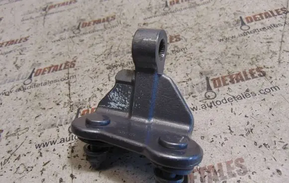Mercedes-Benz E W212 Front door upper hinge