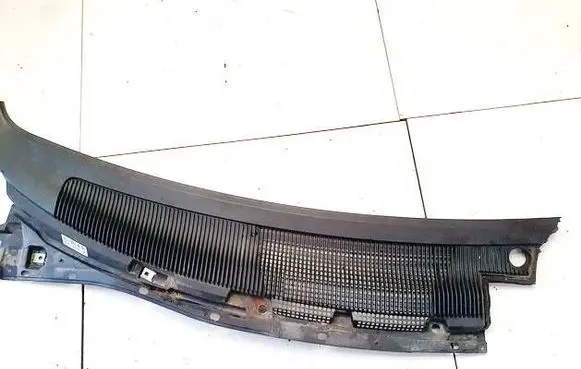 Mazda Premacy Wiper trim CB0756790