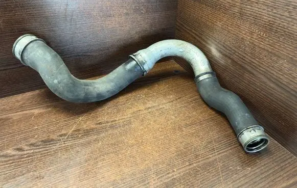 Volkswagen Transporter - Caravelle T5 Intercooler hose/pipe 7H0145752E 7H0145752