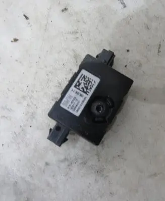 BMW 1 F20 F21 Antenna control unit GMAUTO4574097