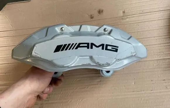 Mercedes-Benz C W205 Front brake caliper 25305